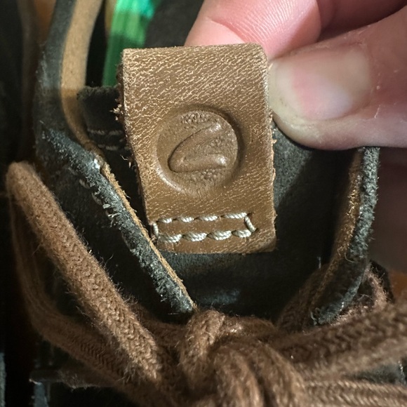 Clarks Hodson Moc Olive Suede Men's Size 10 - Picture 8 of 9